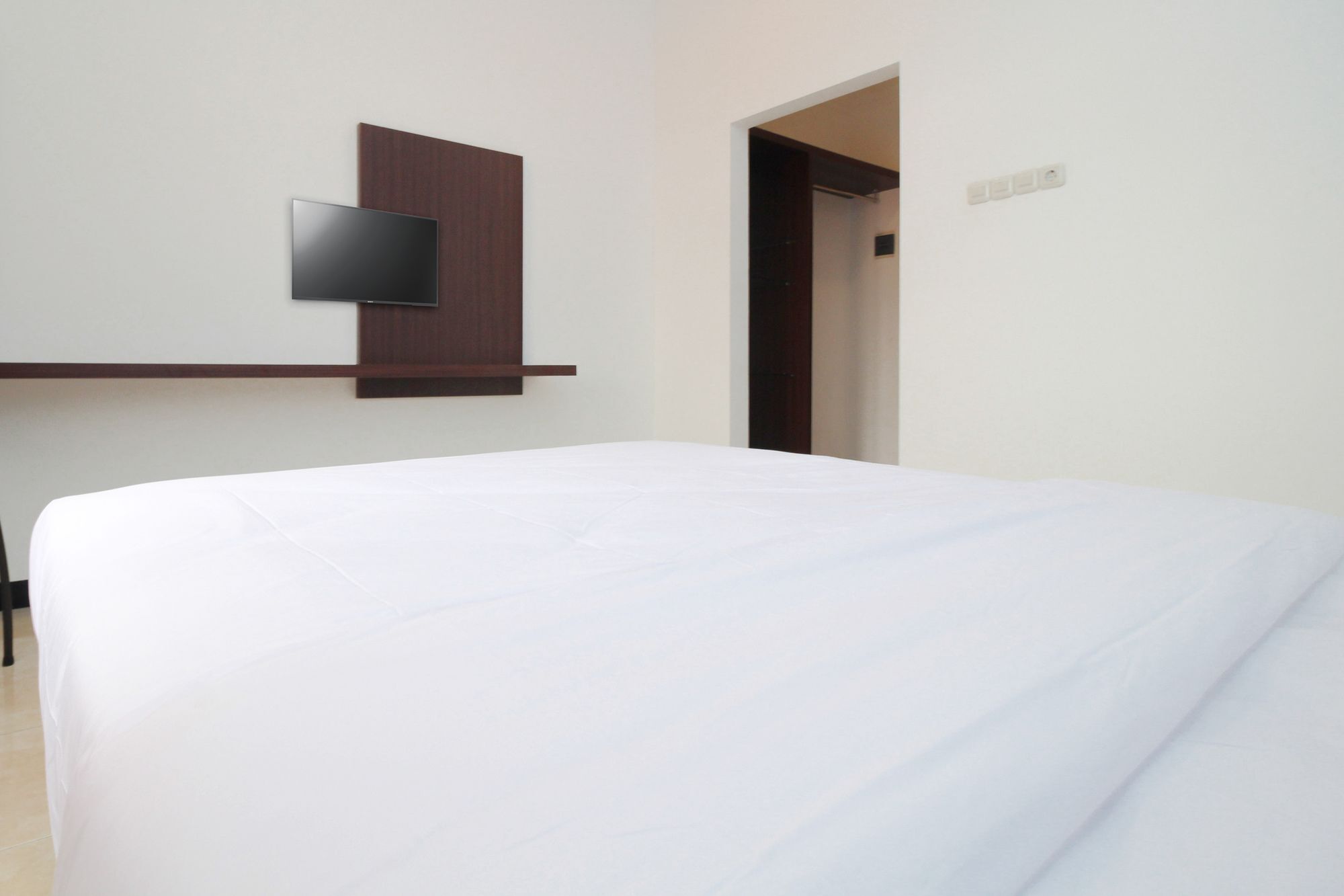 Hotel Sky Simpang Lima 1